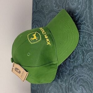 NWT John Deere Green Baseball Adjustable OS Strap Cap